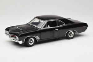 Buick GS 400 Sort American Muscle 1:18 33086 Metal