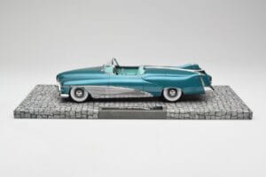 Buick Le Sabre Concept Turquoise Metallic Minichamps 1:18 107141232 Metal — billede 3 af 6