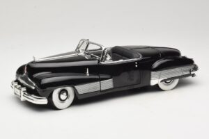 Buick Y-Job Sort Anson 1:18 30409 Metal
