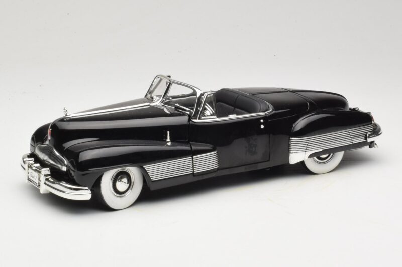 Buick Y-Job Sort Anson 1:18 30409 Metal