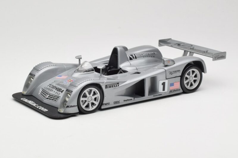 Cadillac Northstar LMP #1 24 Hours of Le Mans 2000 Hot Wheels 1:18 29225 Metal
