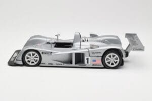 Cadillac Northstar LMP #1 24 Hours of Le Mans 2000 Hot Wheels 1:18 29225 Metal — billede 4 af 8
