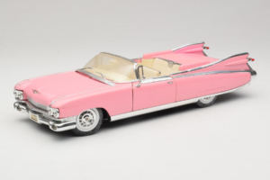 Cadillac Eldorado Biarritz Pink Maisto 1:18 36813 Metal