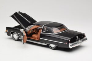 Cadillac Eldorado Sort Anson 1:18 30357 Metal — billede 5 af 8