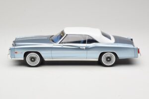 Cadillac Eldorado Cabriolet Blå MCG 1:18 MCG18472 Metal — billede 4 af 7