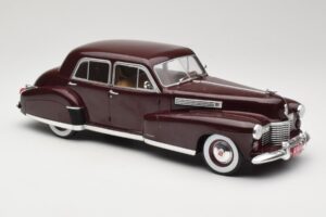 Cadillac Fleetwood 60 Special Sedan Rød MCG 1:18 MCG18071 Metal — billede 4 af 6