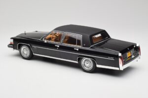 Cadillac Fleetwood Brougham Sort MCG 1:18 MCG18250 Metal — billede 5 af 6