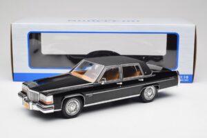 Cadillac Fleetwood Brougham Sort MCG 1:18 MCG18250 Metal — billede 6 af 6
