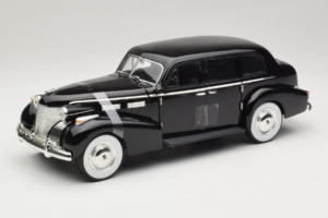 Cadillac Fleetwood Series 75 The Godfather Jada 1:18 91199 Metal