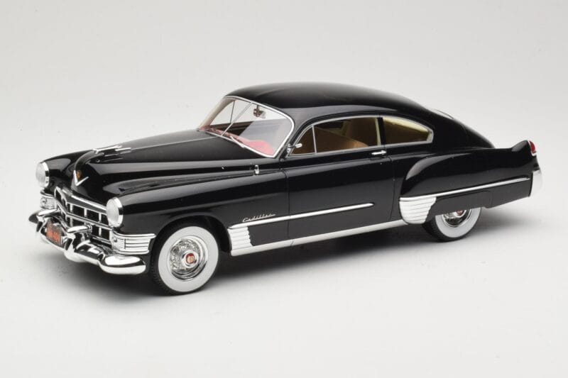 Cadillac Series 62 Club Sedanette Sort BoS Models 1:18 BOS292 Resin