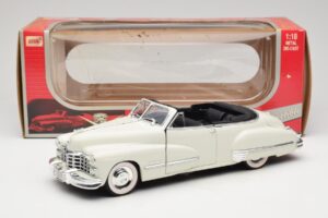 Cadillac Series 62 Cabriolet Hvid Anson 1:18 30335 Metal — billede 8 af 8