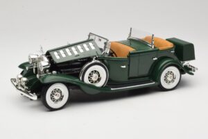 Cadillac Sport Phaeton Grøn Anson 1:18 30383 Metal — billede 2 af 9