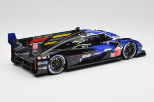 Cadillac V-Series.R LMDh #2 E. Bamber / A. Lynn / R. Westbrook Chip Ganassi Racing 24 Hours of Le Mans 2023 TopSpeed 1:18 TS0 — billede 2 af 5