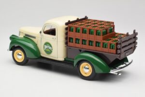 Chevrolet Brasseur Perrier Delivery Van Grøn Solido 1:18 203243 Metal — billede 7 af 8