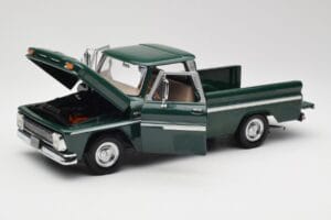 Chevrolet C-10 Grøn Sun Star 1:18 1360 Metal — billede 2 af 8
