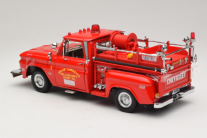 Chevrolet C-20 Fire Truck Sun Star 1:18 1383 Metal — billede 5 af 6