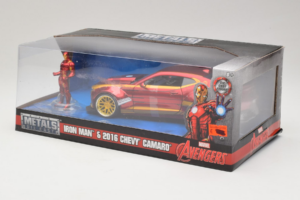 Chevrolet Camaro Iron Man Med Figur Metals Diecast 1:24 99724 Metal — billede 3 af 3