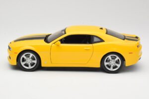 Chevrolet Camaro SS RS Gul Maisto 1:18 31173 Metal — billede 4 af 8
