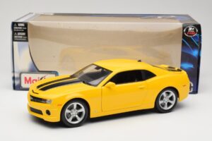 Chevrolet Camaro SS RS Gul Maisto 1:18 31173 Metal — billede 8 af 8