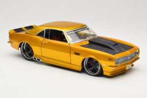 Chevrolet Camaro Z/28 Guld Maisto 1:18 31066 Metal — billede 6 af 8