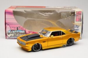 Chevrolet Camaro Z/28 Guld Maisto 1:18 31066 Metal — billede 8 af 8