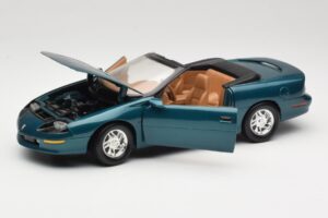 Chevrolet Camaro Z28 Cabriolet Grøn American Muscle 1:18 7231D0 Metal — billede 2 af 8