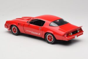 Chevrolet Camaro Z28 Yenko Turbo Z Rød GreenLight 1:18 12999 Metal — billede 7 af 8
