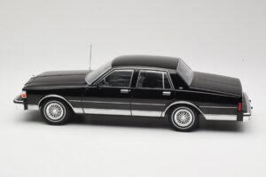 Chevrolet Caprice Sort MCG 1:18 MCG18113 Metal — billede 3 af 6
