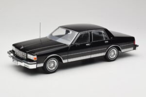 Chevrolet Caprice Sort MCG 1:18 MCG18113 Metal