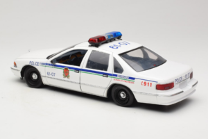 Chevrolet Caprice Canada Politi UT Models 1:18 21023 Metal — billede 7 af 8