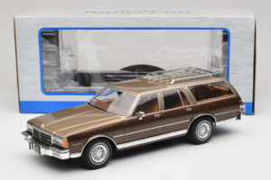 Chevrolet Caprice Estate Wagon Beige MCG 1:18 MCG18476 Metal — billede 6 af 6
