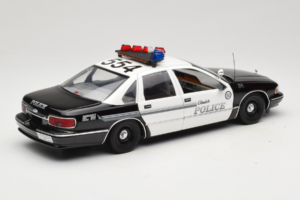 Chevrolet Caprice Glendale Politi UT Models 1:18 21026 Metal — billede 3 af 8