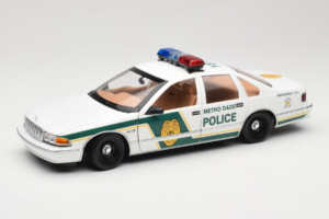 Chevrolet Caprice Metro Dade Politi UT Models 1:18 21024 Metal