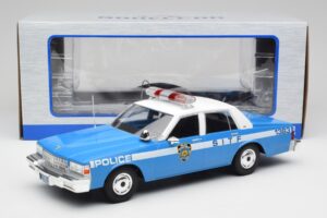 Chevrolet Caprice NYPD Politibil MCG 1:18 MCG18360 Metal — billede 6 af 6