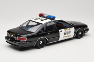 Chevrolet Caprice Californien Politi UT Models 1:18 180142098 Metal — billede 3 af 8