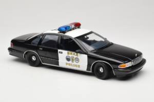 Chevrolet Caprice Californien Politi UT Models 1:18 180142098 Metal — billede 6 af 8