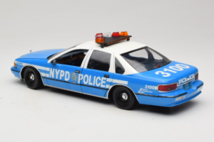 Chevrolet Caprice New York Politi UT Models 1:18 180142097 Metal — billede 5 af 8