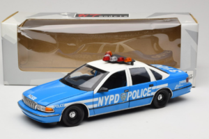 Chevrolet Caprice New York Politi UT Models 1:18 180142097 Metal — billede 8 af 8