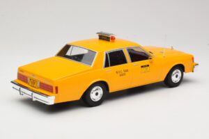 Chevrolet Caprice Gul Taxi MCG 1:18 MCG18038 Metal — billede 2 af 6