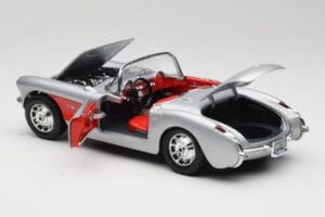 Chevrolet Corvette C1 Sølv Bburago 1:18 3034 Metal — billede 5 af 8