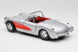 Chevrolet Corvette C1 Sølv Bburago 1:18 3034 Metal — billede 7 af 8