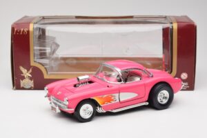 Chevrolet Corvette C1 Gasser Pink Road Legends 1:18 92019-R1 Metal — billede 8 af 8