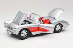 Chevrolet Corvette C1 Sølv & Rød Bburago 1:18 3024-M1 Metal — billede 2 af 8