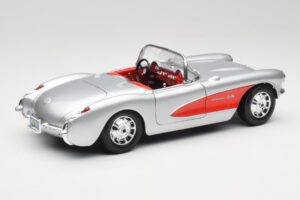 Chevrolet Corvette C1 Sølv & Rød Bburago 1:18 3024-M1 Metal — billede 3 af 8