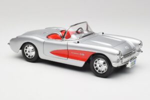 Chevrolet Corvette C1 Sølv & Rød Bburago 1:18 3024-M1 Metal — billede 6 af 8