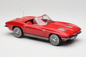 Chevrolet Corvette C2 Sting Ray Cabriolet Riverside Red Norev 1:18 189056 Metal — billede 4 af 6