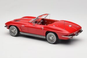 Chevrolet Corvette C2 Sting Ray Cabriolet Riverside Red Norev 1:18 189056 Metal — billede 5 af 6