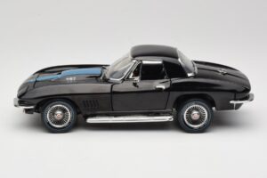 Chevrolet Corvette C2 Sort American Muscle 1:18 AMM1099/06 Metal — billede 4 af 8