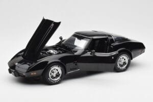 Chevrolet Corvette C3 Sort UT Models 1:18 21071 Metal — billede 2 af 8
