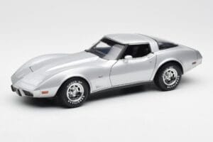 Chevrolet Corvette C3 Sølv UT Models 1:18 21072 Metal